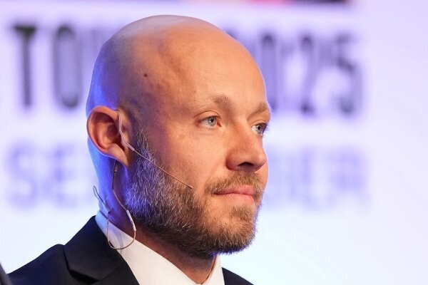 Adam Białachowski, prezes B-Act