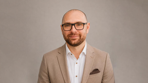 Dr Kamil Sitarz, wiceprezes zarządu i dyrektor ds. operacyjnych Ryvu Therapeutics