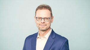 Marcin Szumowski, Prezes Zarządu Molecure S.A.