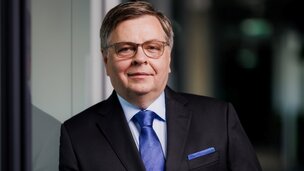 Mariusz Popek, Członek Zarządu Mercator Medical S.A.