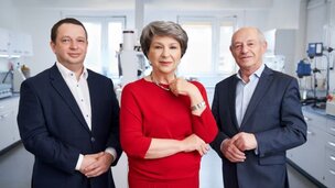 Od lewej Paweł Orfinger, Dr Irena Eris, Henryk Orfinger